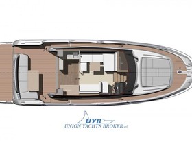 2022 Prestige Yachts 420