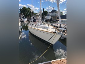 Sabre Yachts 42