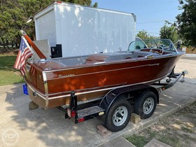 Century Boats Resorter