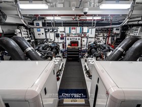 2018 Hatteras Yachts M90 Panacera