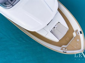 2022 LeVen Yachts 90 Flybridge for sale