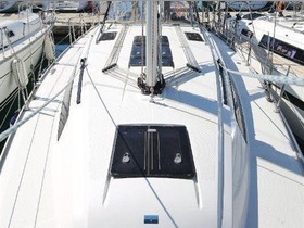 2015 Bavaria Yachts 37 Cruiser на продаж