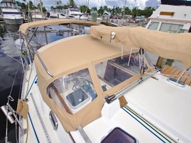 1989 Caliber 38 Sloop