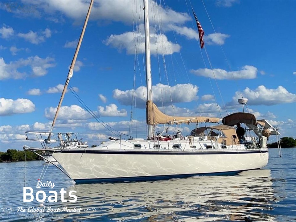1989 Caliber 38 Sloop