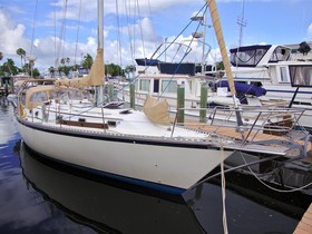 1989 Caliber 38 Sloop for sale
