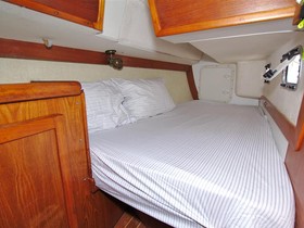 Buy 1989 Caliber 38 Sloop