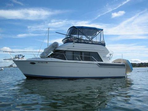 Buy 1992 Carver 280 Command Bridge