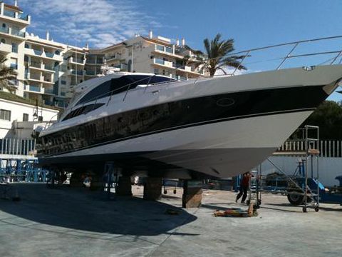 2007 Princess V70