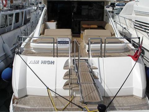 2007 Princess V70