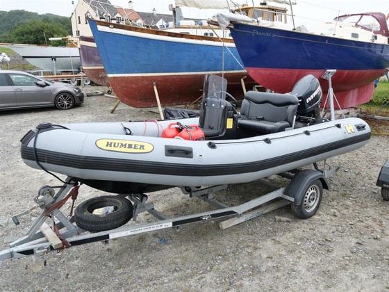 Rigid inflatable boats (rib) for diving