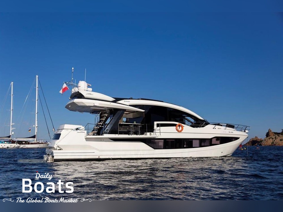 2022 Galeon 650 Skydeck