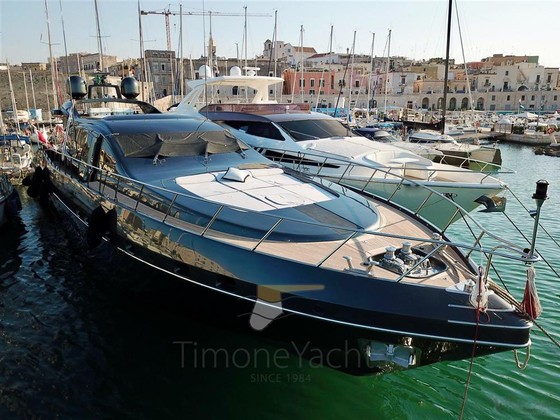 Mangusta Yachts 92