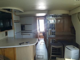 2000 Bluewater Yachts 5200