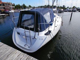 Купить 2001 Bénéteau Boats Oceanis 281