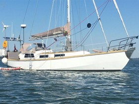 Bruce Roberts Yachts 36