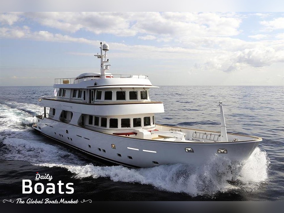 Explorer 115 Trawler