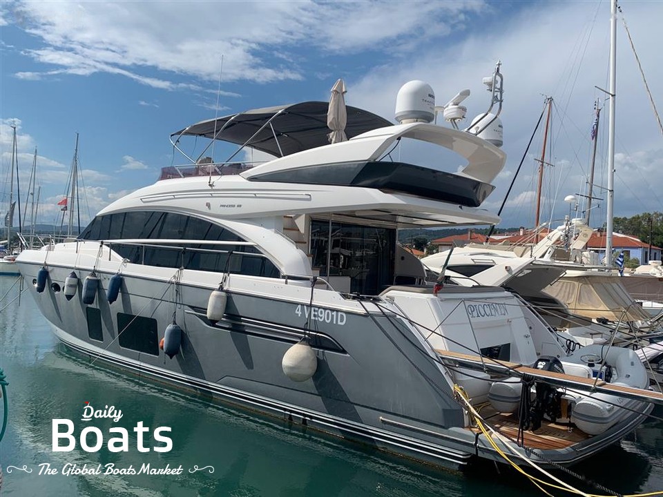2015 Princess 68