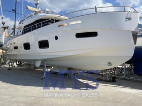 Kjøpe 2011 Azimut Yachts 50 Magellano