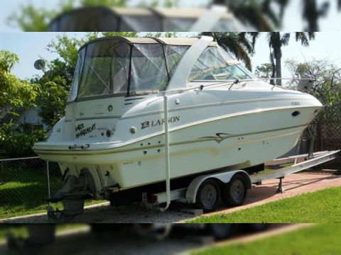 Acquistare 2003 Larson 274 Cabrio