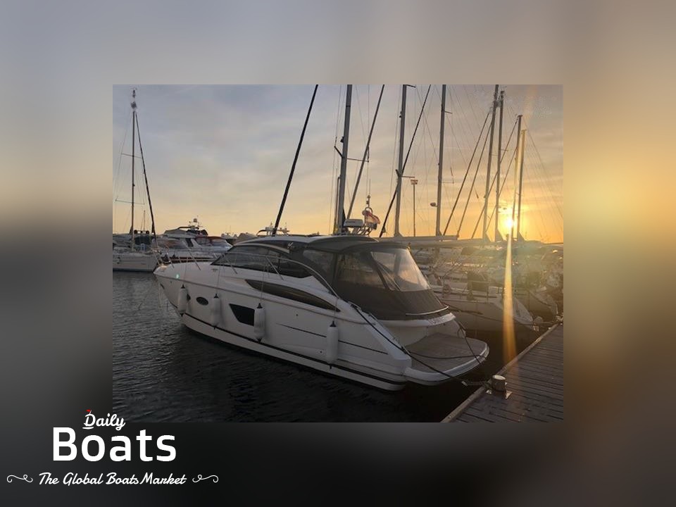 2015 Princess V39