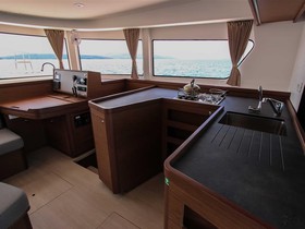 2018 Lagoon Catamarans 42