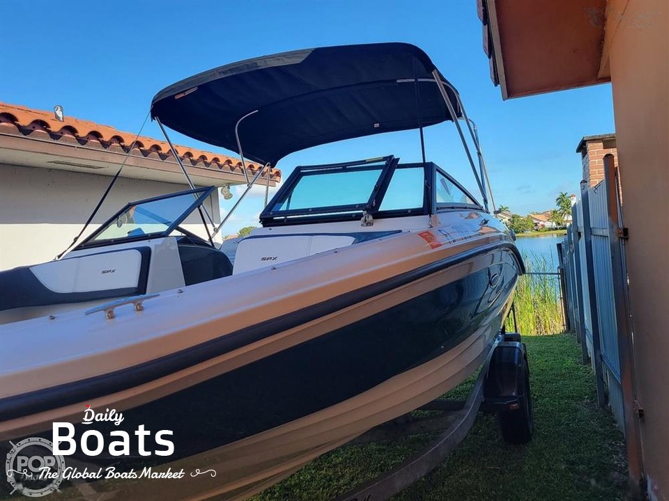 2016 Sea Ray Boats 19 Spx for sale. View price, photos and Buy 2016 Sea