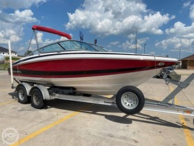 Regal Boats 2100