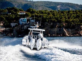 Buy 2022 Axopar Boats 37 Sun-Top