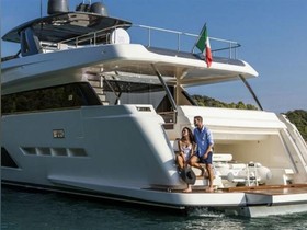 2022 Ferretti Yachts 920