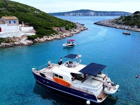 2004 Lagoon Catamarans Power 43 na sprzedaż