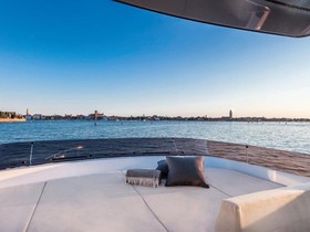 Buy 2022 Ferretti Yachts 670