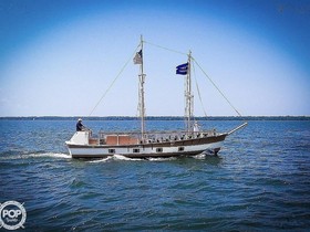 1966 Dyer 40 Express Cruiser for sale