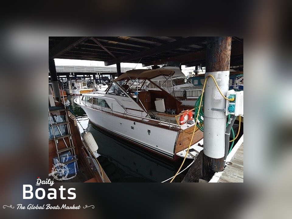 1965 Chris-Craft Constellation