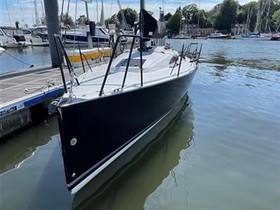 Buy 2016 J Boats J88