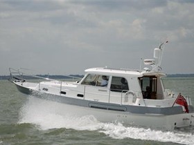 Hardy Motor Boats 32 Ds