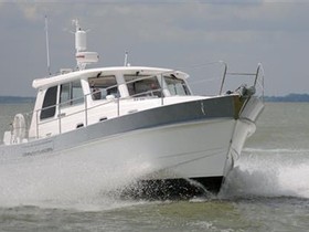 Buy 2022 Hardy Motor Boats 32 Ds