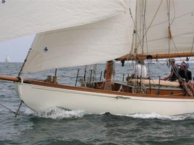 1913 Alfred Mylne Island Class Gaff Yawl eladó
