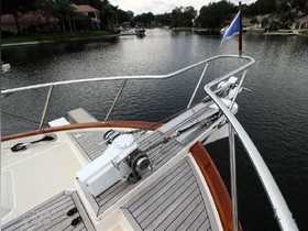 2005 Marlow 70 E