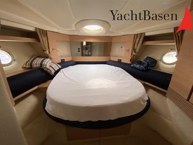 Buy 2005 Azimut Yachts 40