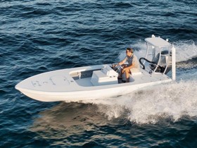 Købe 2022 Yellowfin 17
