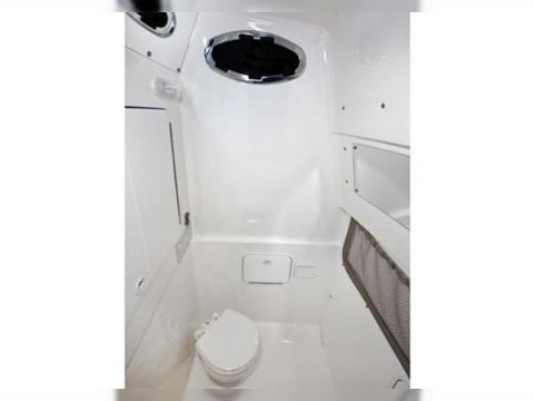 2013 Regulator 28