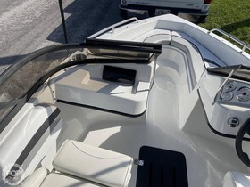 2018 Caravelle Boats 16