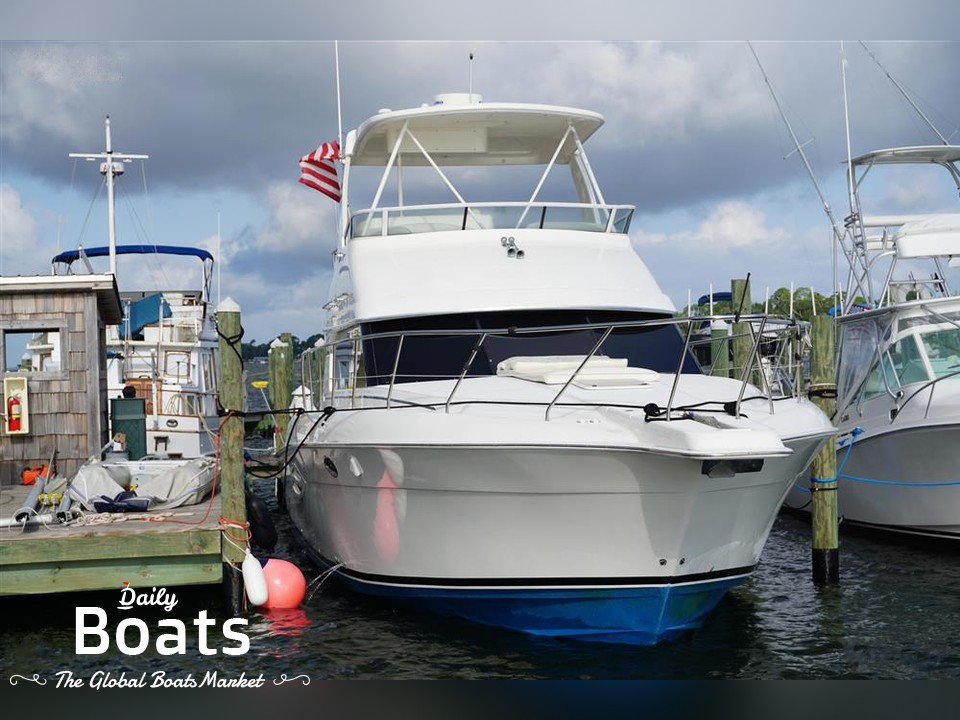 2003 Silverton 42 Convertible for sale. View price, photos and Buy 2003