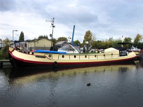 Houseboat Dutch Barge 23M With London Mooring