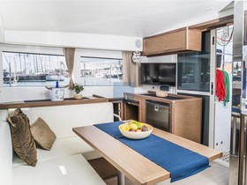 2018 Lagoon Catamarans 400