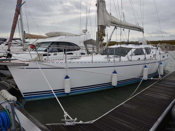 Nauticat Yachts 37