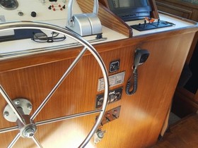 1985 Hatteras Yachts 80