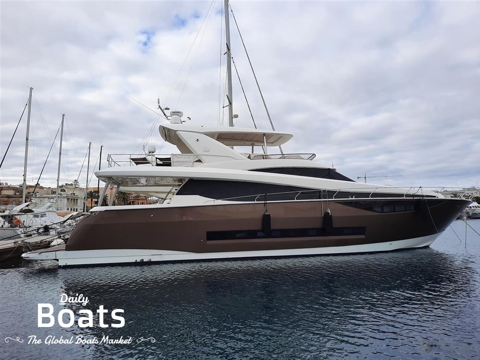 2015 Prestige Yachts 750 for sale. View price, photos and Buy 2015