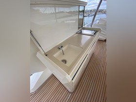 2015 Prestige Yachts 750 на продаж