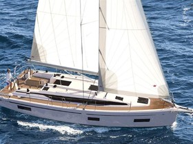 Buy 2022 Bavaria Yachts 38 Cruiser